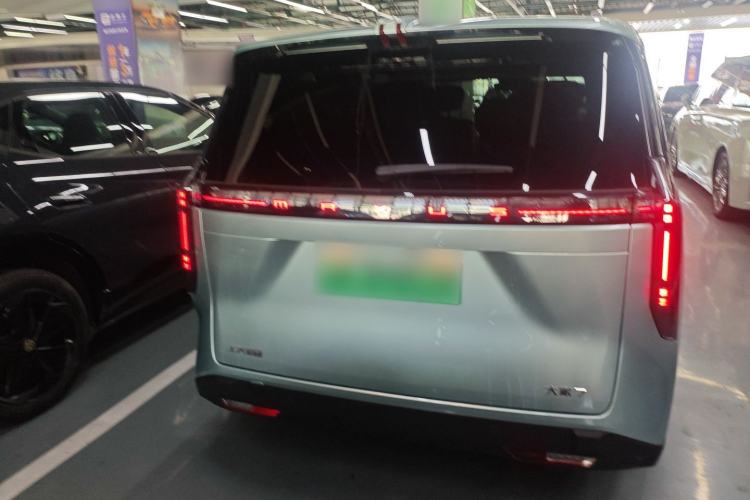 Used SAIC MAXUS Dajia 7 2024 605 km Extended Range Highland Version Six-Seater Rear