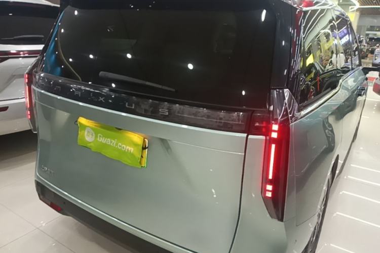 Used SAIC MAXUS Dajia 7 2024 605 km Extended Range Highland Version Six-Seater Rear Right 45 Deg