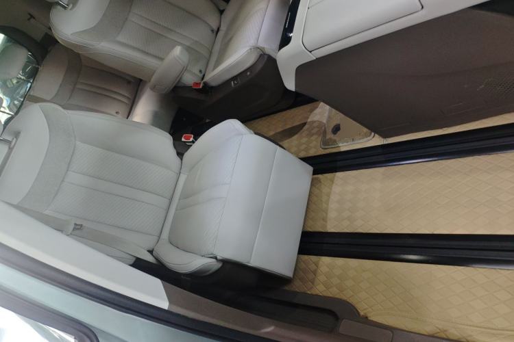 Used SAIC MAXUS Dajia 7 2024 605 km Extended Range Highland Version Six-Seater Right Front Seat