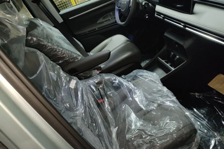 Used SAIC MAXUS Dajia 7 2024 Revised Version Super Hybrid Long-Range Edition Enjoyment Version Right Front Seat