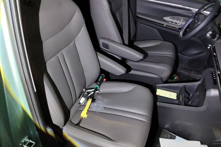 Used SAIC MAXUS Dajia 7 2024 Revised Version Super Hybrid Long-Range Edition Enjoyment Version Right Front Seat