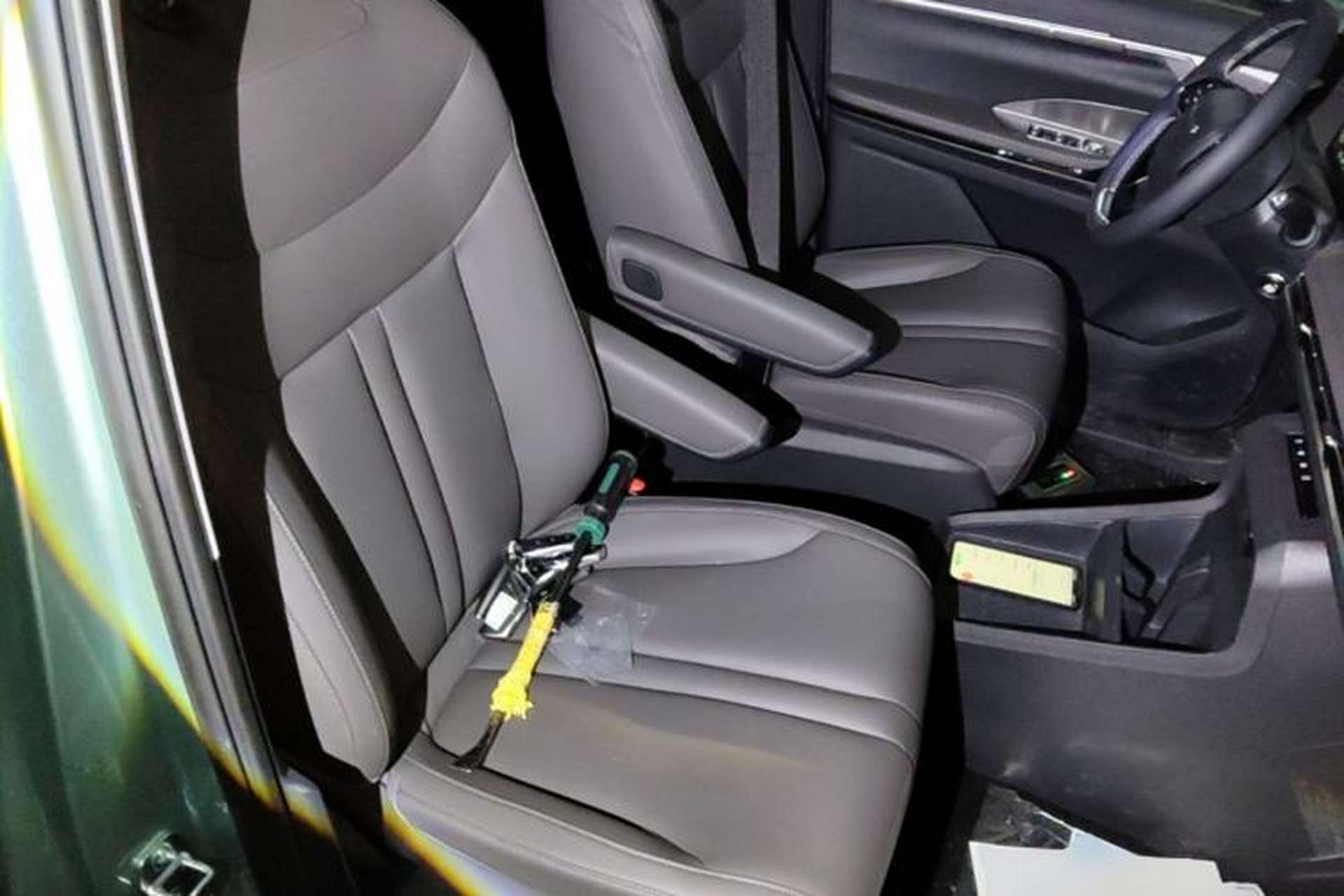 Used SAIC MAXUS Dajia 7 2024 Revised Version Super Hybrid Long-Range Edition Enjoyment Version Right Front Seat