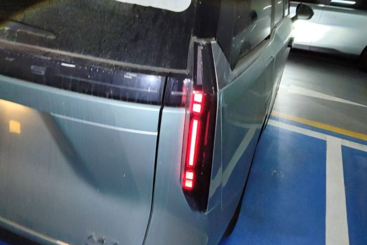 Used SAIC MAXUS Dajia 7 2024 Revised Version Super Hybrid Long-Range Edition Enjoyment Version Right Rear Taillight