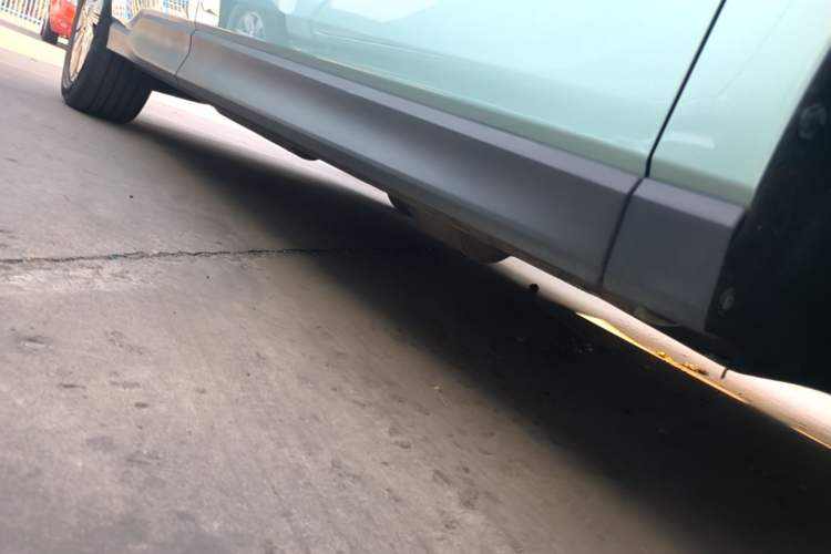 Used SAIC MAXUS Dajia 7 2024 Super Hybrid Ultra-Long Range Edition – Premium Version Right Side Sill