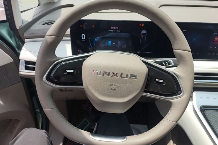 Used SAIC MAXUS Dajia 7 2024 605 km Extended-Range Forest Version Steering Wheel