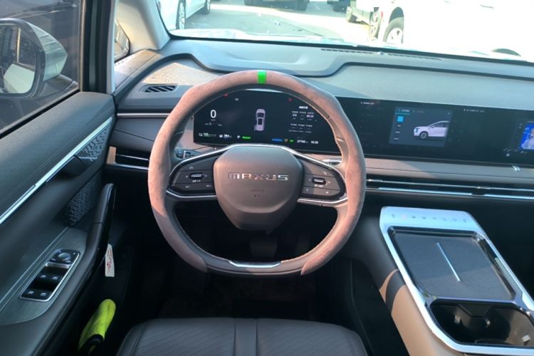 Used SAIC MAXUS Dajia 7 2024 Super Hybrid Ultra-Long Range Edition – Premium Version Steering Wheel