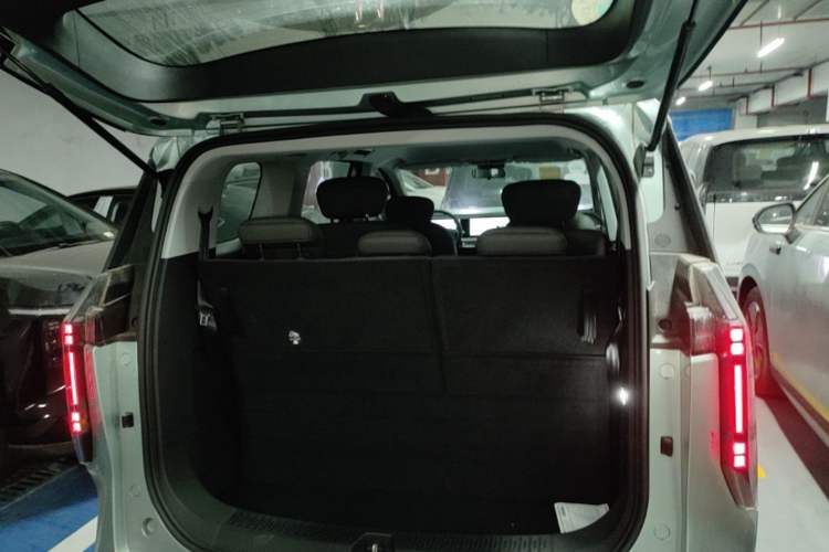 Used SAIC MAXUS Dajia 7 2024 Revised Version Super Hybrid Long-Range Edition Enjoyment Version Trunk