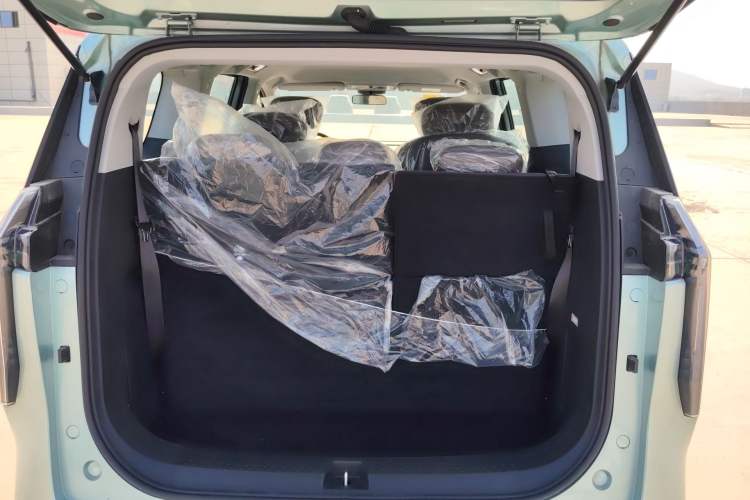 Used SAIC MAXUS Dajia 7 2024 Revised Version Super Hybrid Long-Range Edition Enjoyment Version Trunk