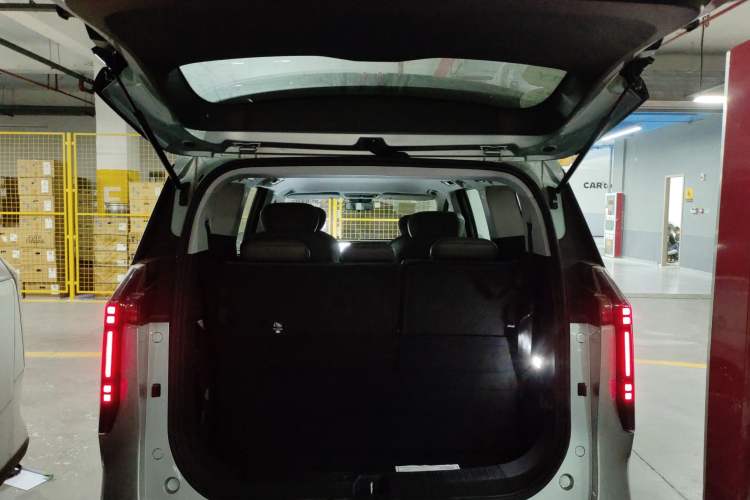 Used SAIC MAXUS Dajia 7 2024 Revised Version Super Hybrid Long-Range Edition Enjoyment Version Trunk