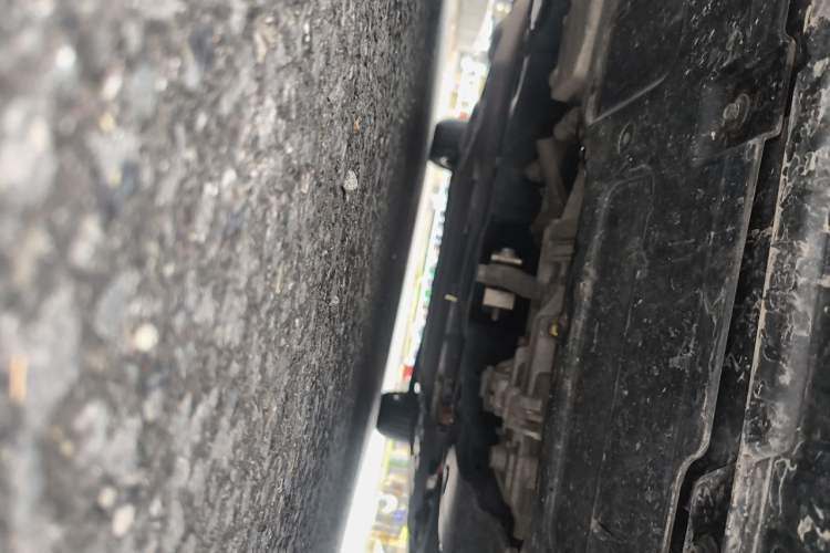 Used SAIC MAXUS Dajia 7 2024 Super Hybrid Long-Range Flagship Edition Chassis Front