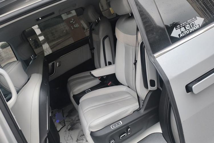 Used SAIC MAXUS Dajia 7 2024 Super Hybrid Long-Range Flagship Edition Left Rear Seat