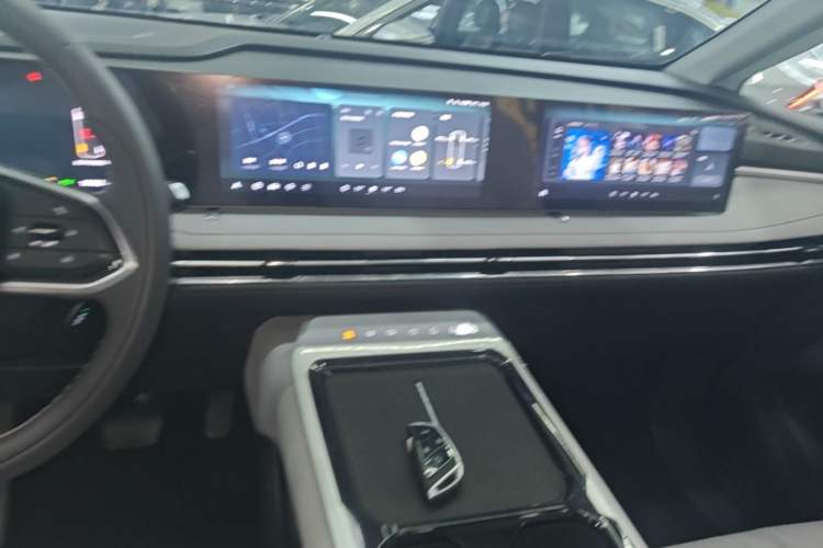 Used SAIC MAXUS Dajia 7 2024 Super Hybrid Long-Range Edition Enjoyment Version Audio And AC Panel