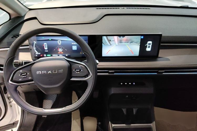 Used SAIC MAXUS Dajia 7 2024 Revised Version Super Hybrid Long-Range Edition Enjoyment Version Center Console