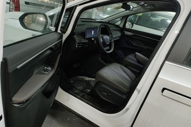 Used SAIC MAXUS Dajia 7 2024 Revised Version Super Hybrid Long-Range Edition Enjoyment Version Driver Seat