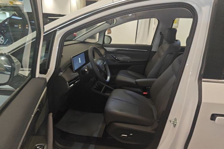 Used SAIC MAXUS Dajia 7 2024 Revised Version Super Hybrid Long-Range Edition Enjoyment Version Driver Seat
