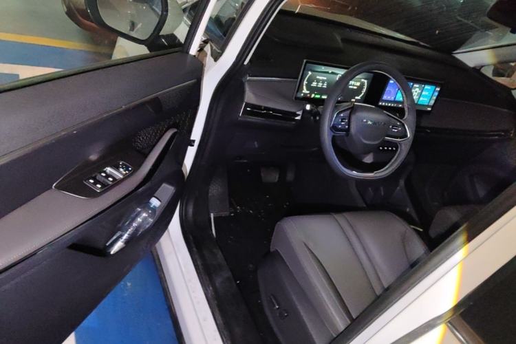 Used SAIC MAXUS Dajia 7 2024 Revised Version Super Hybrid Long-Range Edition Enjoyment Version Driver Seat