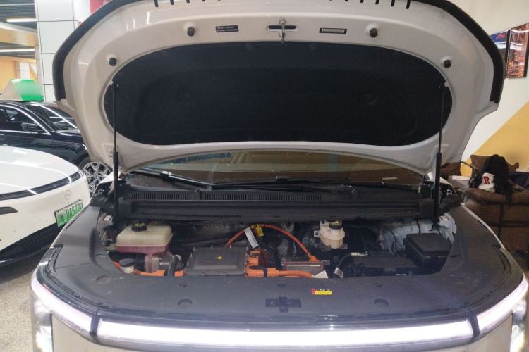 Used SAIC MAXUS Dajia 7 2024 527 km Long-Range Edition for the Prairie Engine Bay