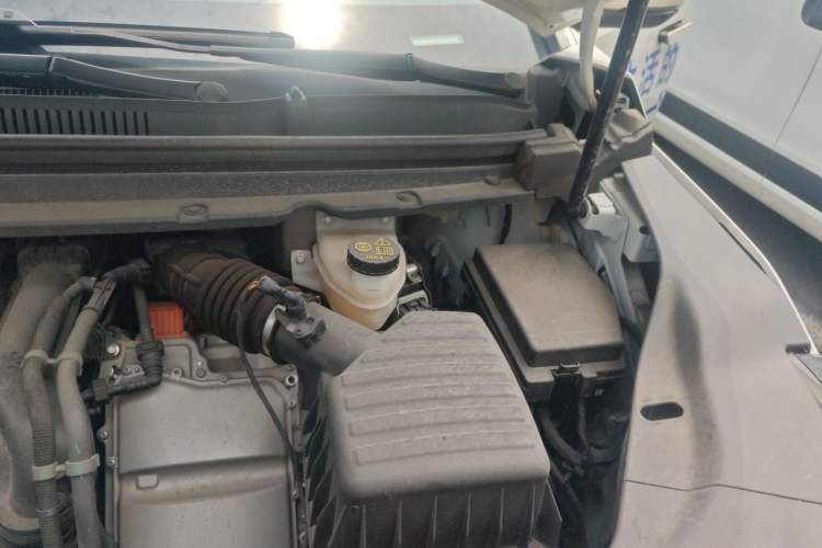 Used SAIC MAXUS Dajia 7 2024 Super Hybrid Ultra-Long Range Luxury Edition Engine Bay Left