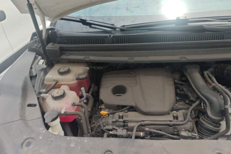 Used SAIC MAXUS Dajia 7 2024 Super Hybrid Ultra-Long Range Luxury Edition Engine Bay Right