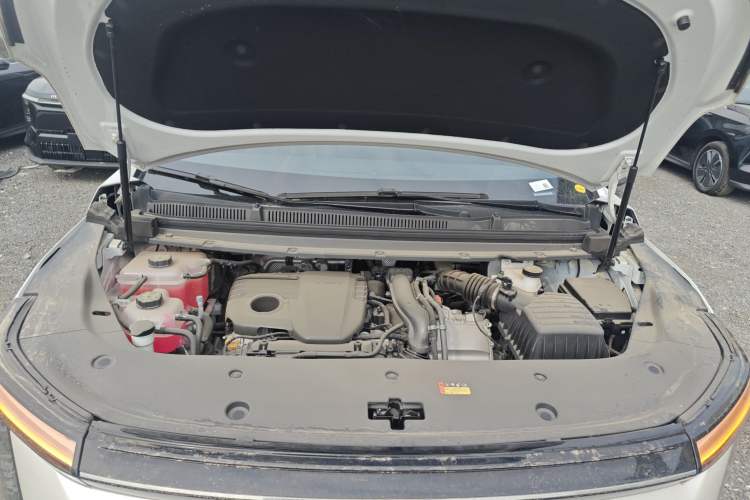 Used SAIC MAXUS Dajia 7 2024 Revised Version Super Hybrid Long-Range Edition Enjoyment Version Engine Bay