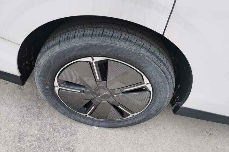 Used SAIC MAXUS Dajia 7 2024 Revised Version Super Hybrid Long-Range Edition Enjoyment Version Exterior 5