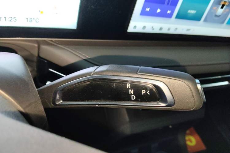 Used SAIC MAXUS Dajia 7 2024 Revised Version Super Hybrid Long-Range Edition Enjoyment Version Gear Lever