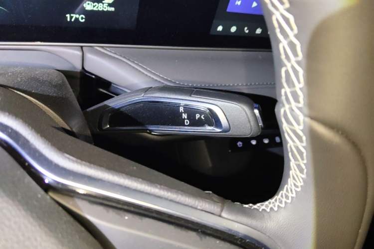 Used SAIC MAXUS Dajia 7 2024 Revised Version Super Hybrid Long-Range Edition Enjoyment Version Gear Lever
