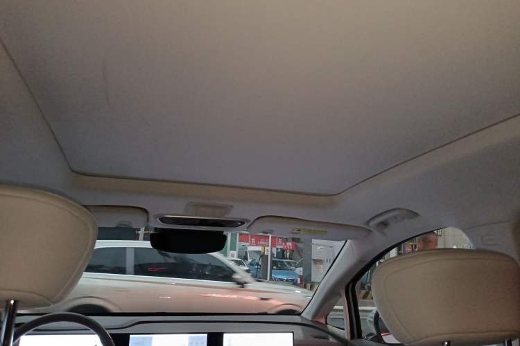Used SAIC MAXUS Dajia 7 2024 605 km Extended Range Mountain Edition 7-Seater Headliner