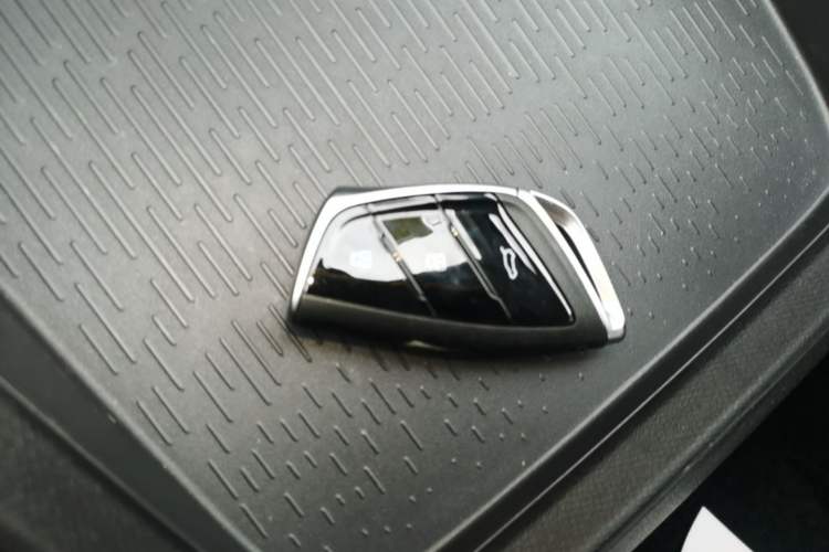 Used SAIC MAXUS Dajia 7 2024 Revised Version Super Hybrid Long-Range Edition Enjoyment Version Interior 1