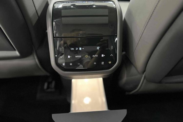 Used SAIC MAXUS Dajia 7 2024 Super Hybrid Long-Range Flagship Edition Interior 3