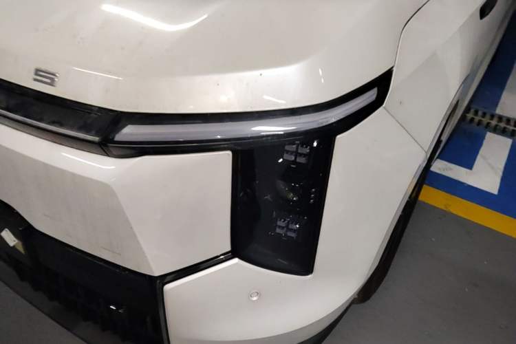 Used SAIC MAXUS Dajia 7 2024 Revised Version Super Hybrid Long-Range Edition Enjoyment Version Left Front Headlight