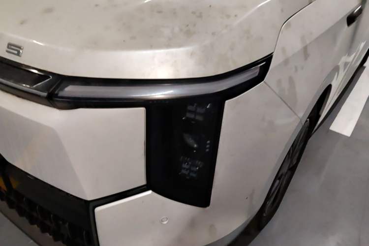 Used SAIC MAXUS Dajia 7 2024 Revised Version Super Hybrid Long-Range Edition Enjoyment Version Left Front Headlight