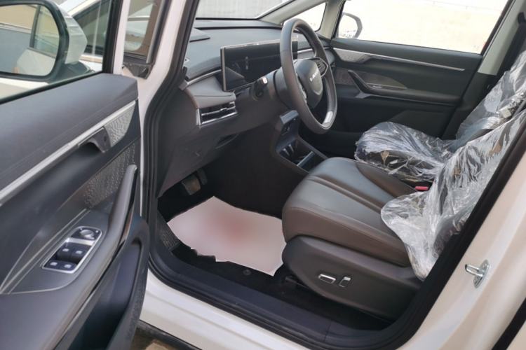 Used SAIC MAXUS Dajia 7 2024 Revised Version Super Hybrid Long-Range Edition Enjoyment Version Left Front Seat