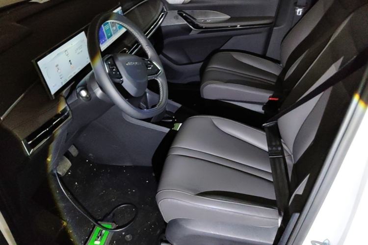 Used SAIC MAXUS Dajia 7 2024 Revised Version Super Hybrid Long-Range Edition Enjoyment Version Left Front Seat