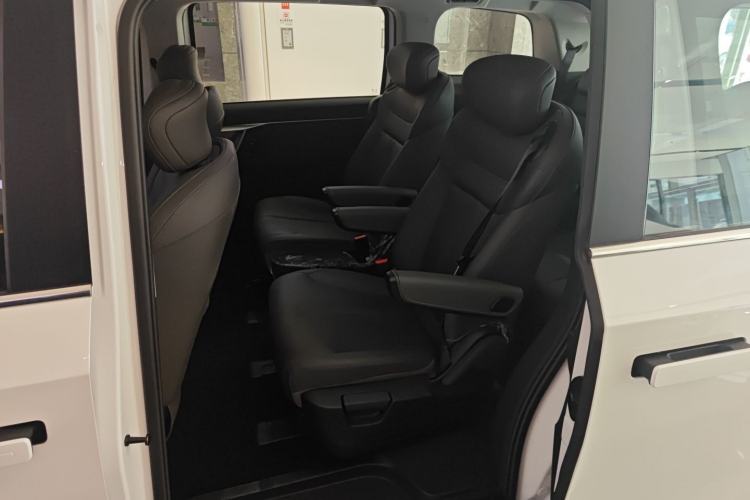 Used SAIC MAXUS Dajia 7 2024 Revised Version Super Hybrid Long-Range Edition Enjoyment Version Left Rear Seat
