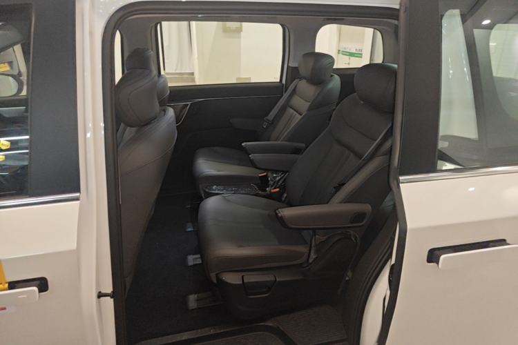 Used SAIC MAXUS Dajia 7 2024 Revised Version Super Hybrid Long-Range Edition Enjoyment Version Left Rear Seat