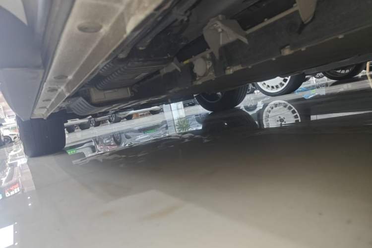 Used SAIC MAXUS Dajia 7 2024 Super Hybrid Long-Range Edition Enjoyment Version Left Side Sill