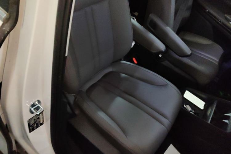 Used SAIC MAXUS Dajia 7 2024 Revised Version Super Hybrid Long-Range Edition Enjoyment Version Right Front Seat