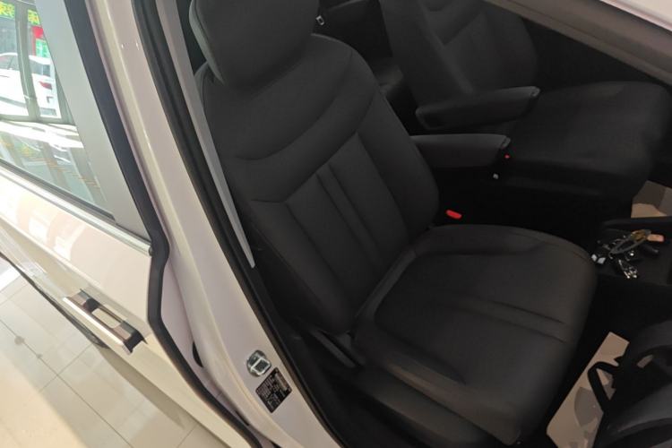 Used SAIC MAXUS Dajia 7 2024 Revised Version Super Hybrid Long-Range Edition Enjoyment Version Right Front Seat