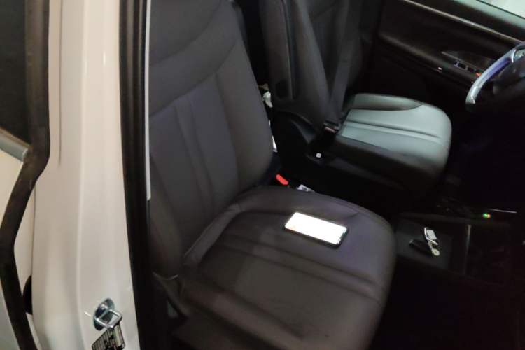 Used SAIC MAXUS Dajia 7 2024 Revised Version Super Hybrid Long-Range Edition Enjoyment Version Right Front Seat