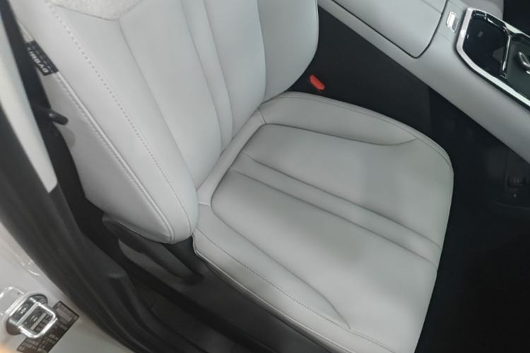 Used SAIC MAXUS Dajia 7 2024 Super Hybrid Long-Range Edition Enjoyment Version Right Front Seat