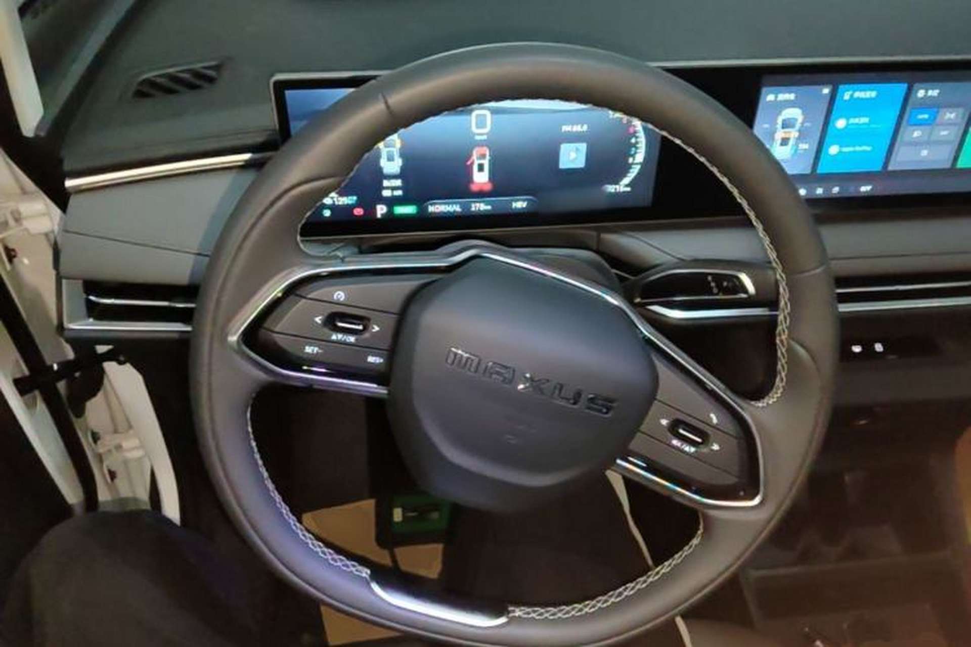 Used SAIC MAXUS Dajia 7 2024 Revised Version Super Hybrid Long-Range Edition Enjoyment Version Steering Wheel