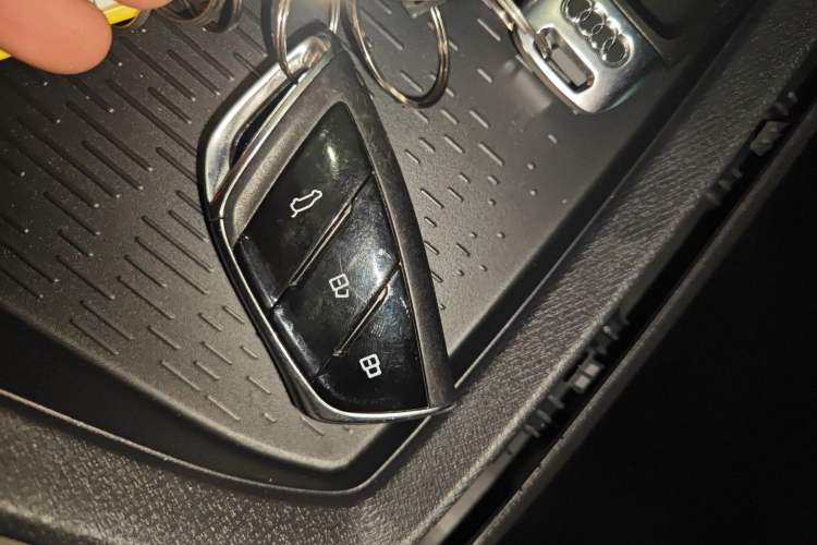 Used SAIC MAXUS Dajia 7 2024 Revised Version Super Hybrid Long-Range Edition Enjoyment Version Vehicle Key