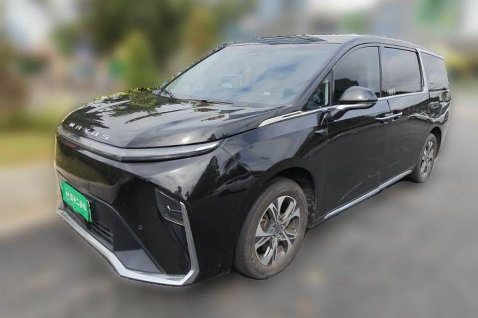 SAIC MAXUS Dajia 9 2022