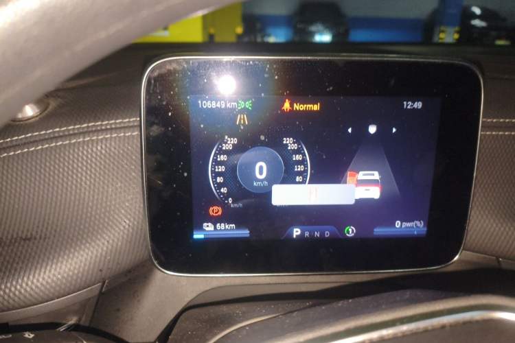 Used SAIC MAXUS Dajia 9 2022 Long-Range Oasis 7-Seater Version Instrument Cluster