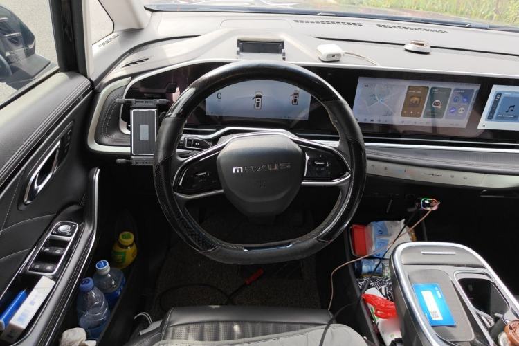 Used SAIC MAXUS Dajia 9 2022 Long-Range Ranch 7-Seater Version Steering Wheel