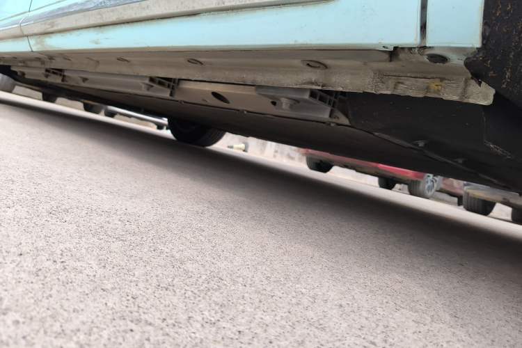 Used SAIC MAXUS Dajia 9 2022 Long-Range High-Mountain 7-Seater Version Chassis Rear Left