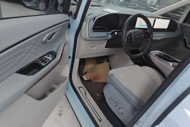 Used SAIC MAXUS Dajia 9 2022 Long-Range High-Mountain 7-Seater Version Driver Seat