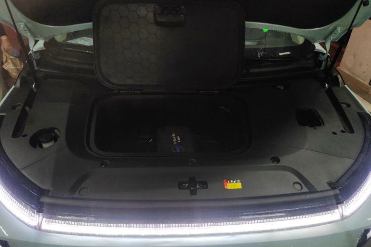 Used SAIC MAXUS Dajia 9 2022 Vast Forest Engine Bay