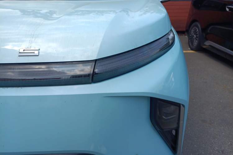 Used SAIC MAXUS Dajia 9 2022 Long-Range High-Mountain Six-Seater Version Left Front Headlight